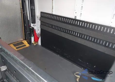 2017 Ram Promaster 1500 High Roof 136 Wb из США, поврежденный, VIN 3C6TRVBGXHE519433